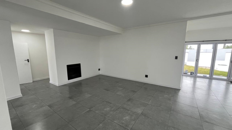 3 Bedroom Property for Sale in Aston Bay Eastern Cape